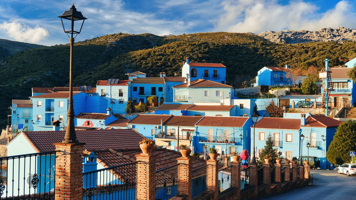 British Artist Finds New Life in Remote Andalusian Village